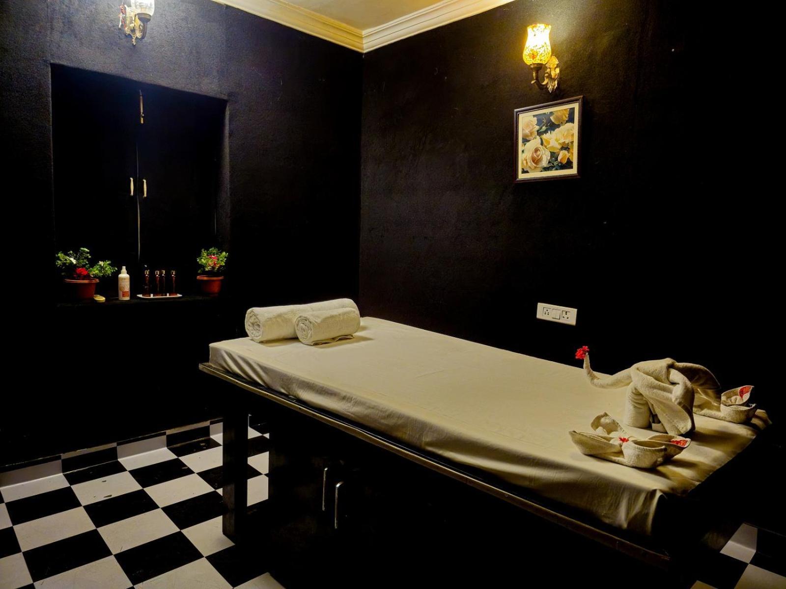 The Amargarh Hotel Udaipur Exterior photo